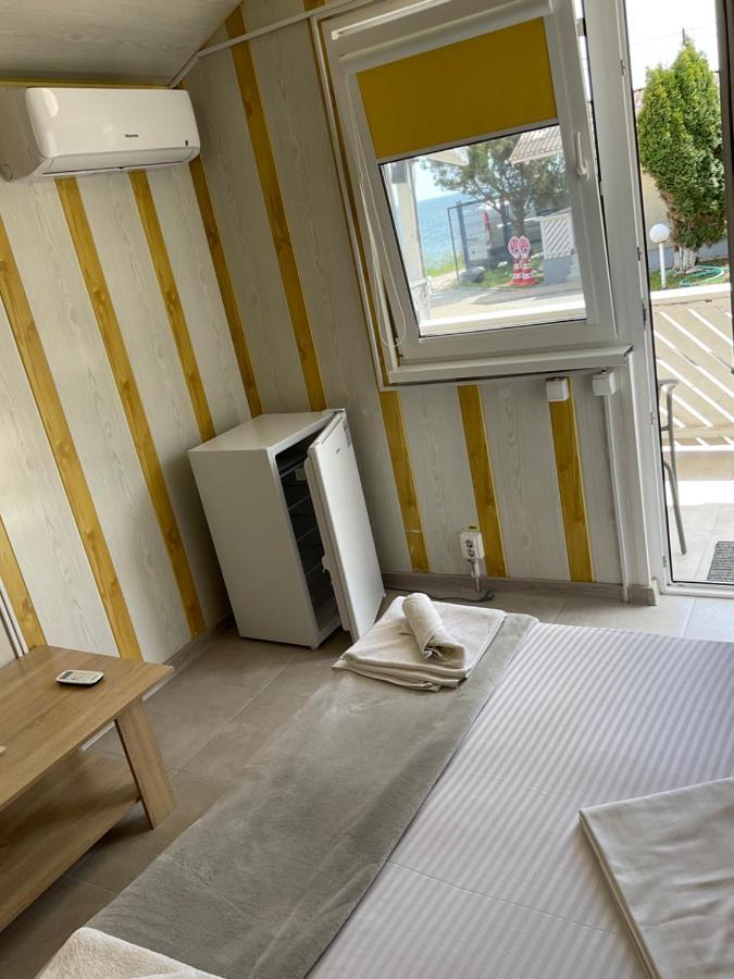 Complex Pria Apartman Două Mai Kültér fotó