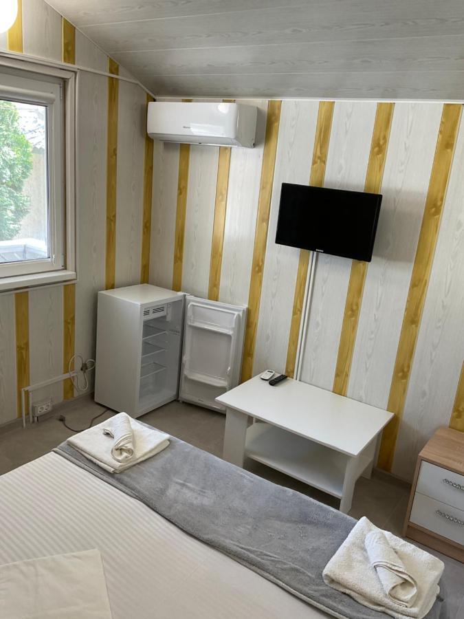Complex Pria Apartman Două Mai Kültér fotó