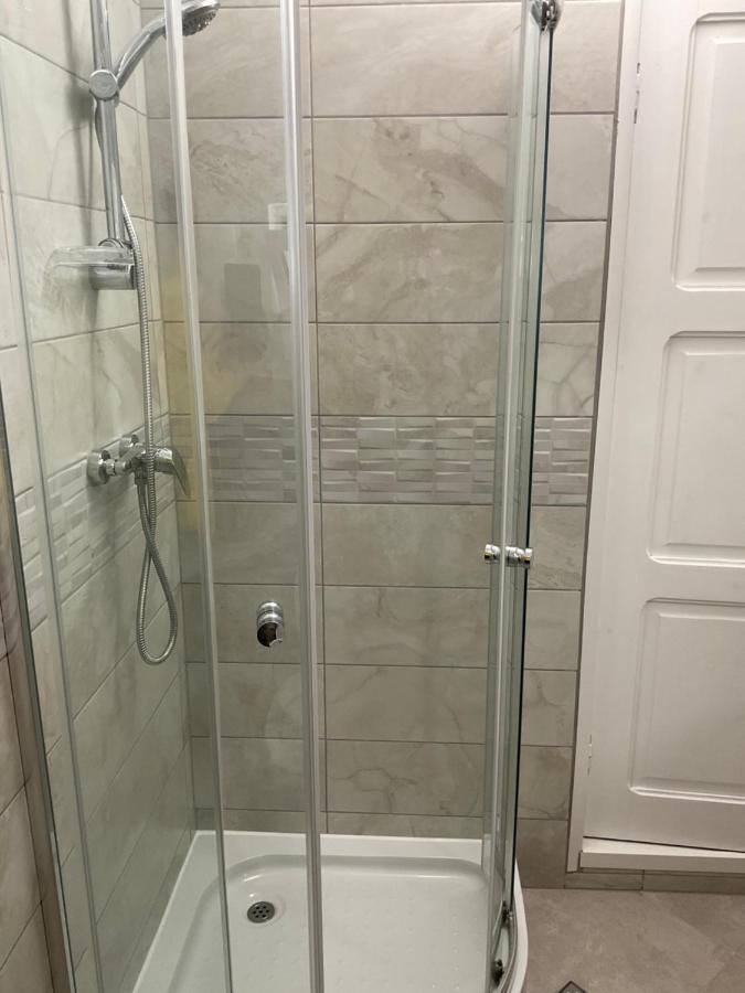 Complex Pria Apartman Două Mai Kültér fotó