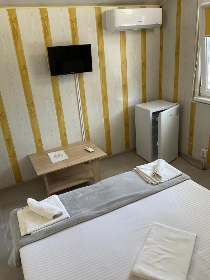 Complex Pria Apartman Două Mai Kültér fotó
