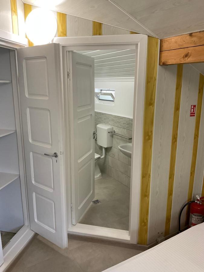 Complex Pria Apartman Două Mai Kültér fotó