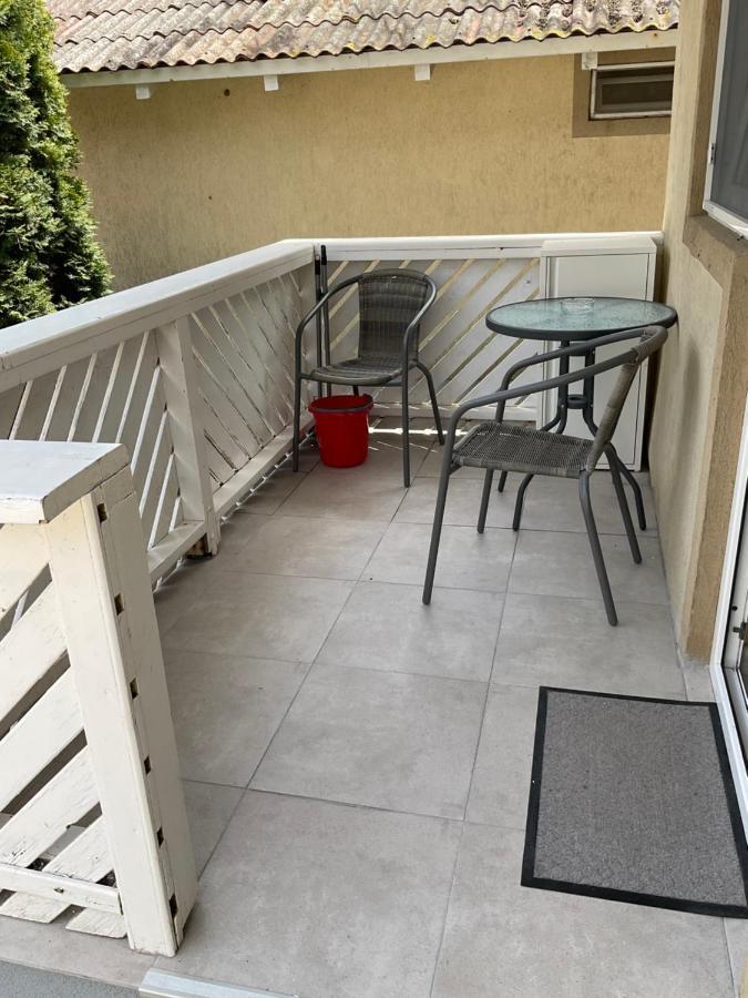 Complex Pria Apartman Două Mai Kültér fotó