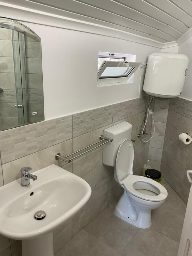 Complex Pria Apartman Două Mai Kültér fotó