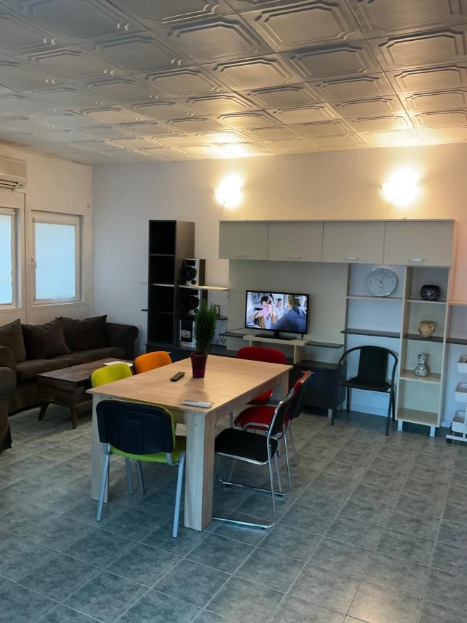 Complex Pria Apartman Două Mai Kültér fotó