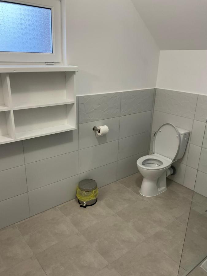 Complex Pria Apartman Două Mai Kültér fotó